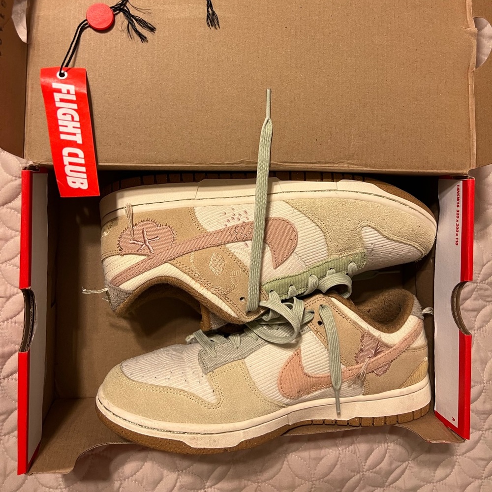 NIke Dunk Low in Coconut Milk/Bio Beige-Sail